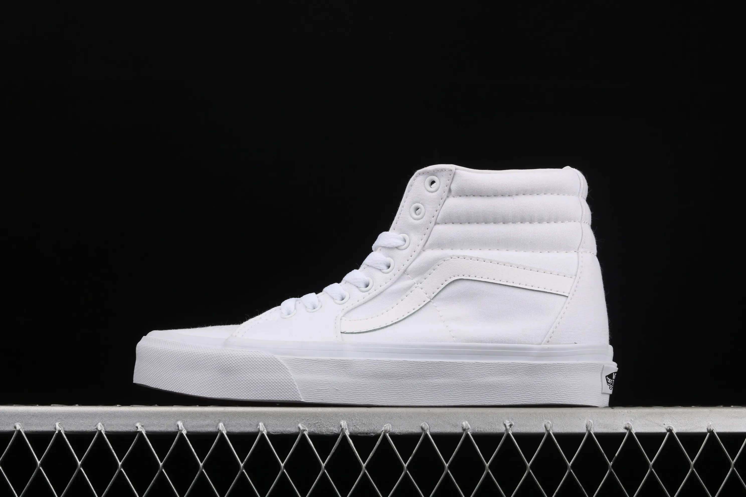 All categories Vans Vans series Vans Hi Vans high-top Vans Sk8-Hi Vans all-white canvas upper high-top sneakers VN0A2Z5Y5GX